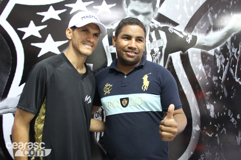 [22-04] Autógrafos com Magnata - Sou Mais Sede  - 53