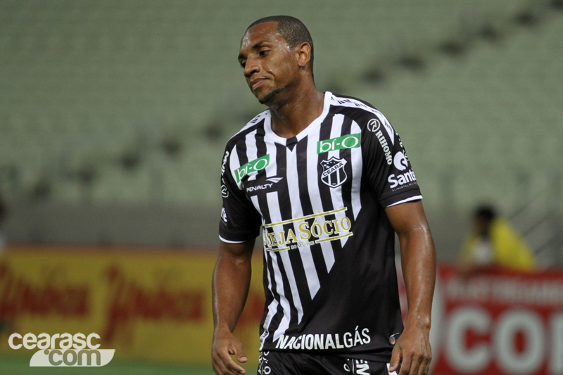 [07-04] Ferroviário 0 X 2 Ceará - 02 - 19