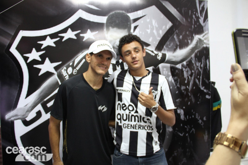 [22-04] Autógrafos com Magnata - Sou Mais Sede  - 62