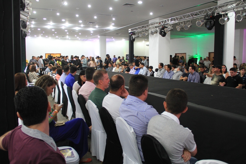 [30-01] Lançamento dos novos uniformes alvinegros com Nicole Bahls - 01 - 39