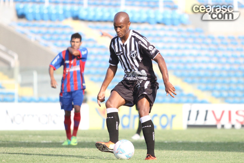 [10-03] Tiradentes x Ceará - 7