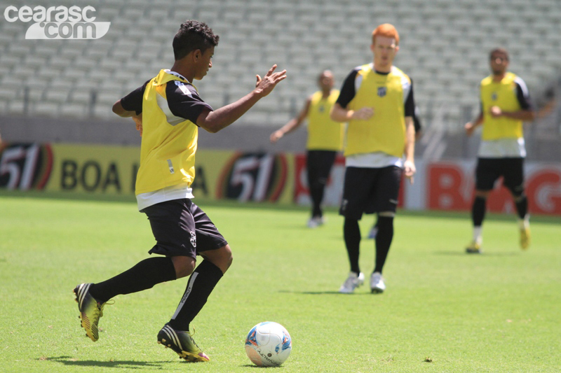 [11-10] Treino técnico - Castelão - 4
