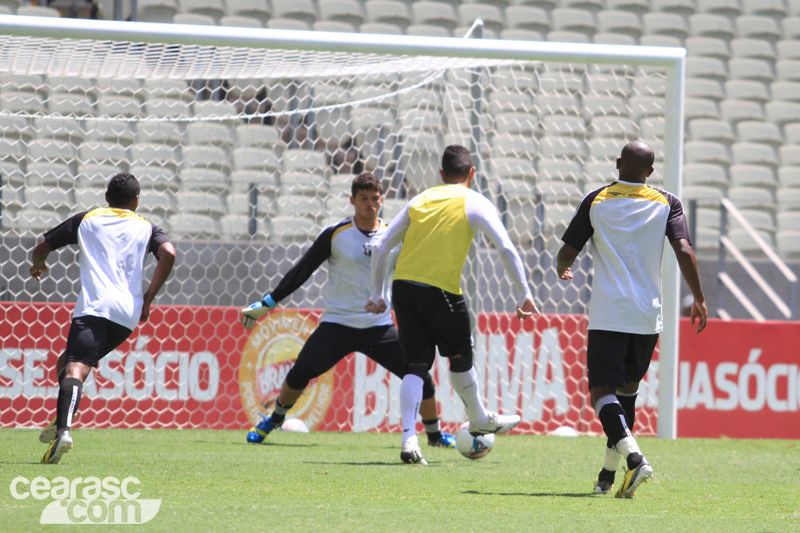 [11-10] Treino técnico - Castelão - 11