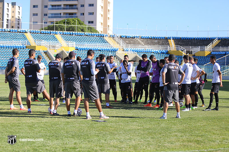 [23-08-2017] Treino Coletivo - Campo reduzido - 16