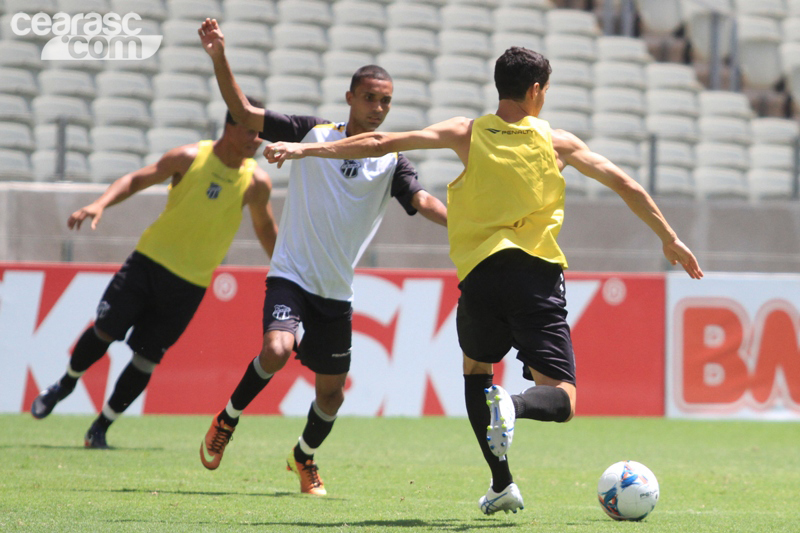 [11-10] Treino técnico - Castelão - 15