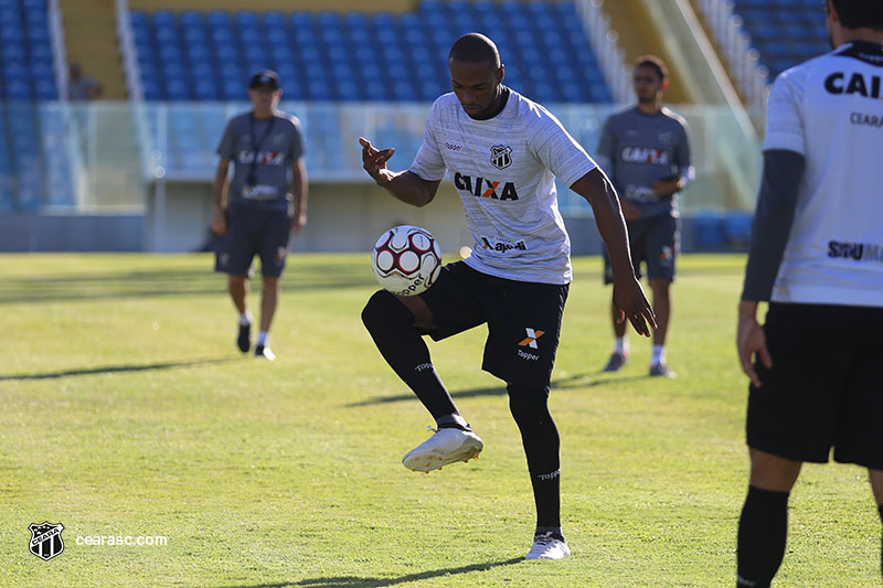 [23-08-2017] Treino Coletivo - Campo reduzido - 22