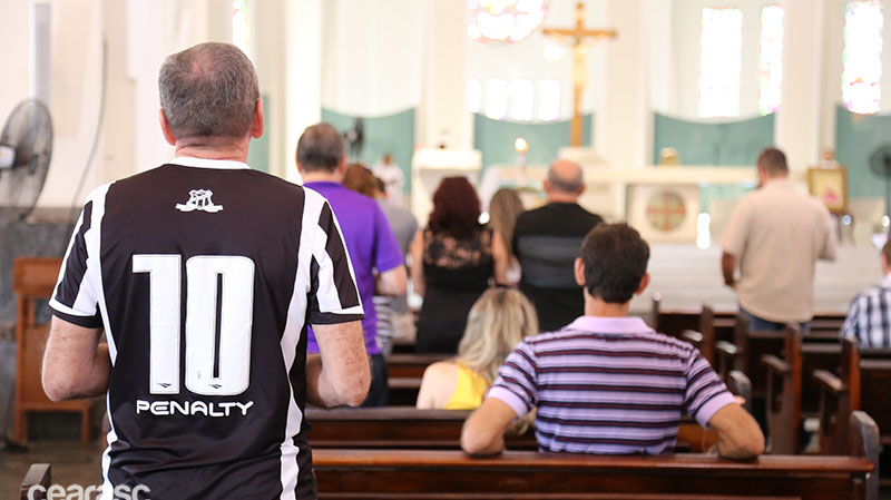 [09-04-2016] Missa de decreto - João Paulo II é padroeiro do Ceará SC - 57