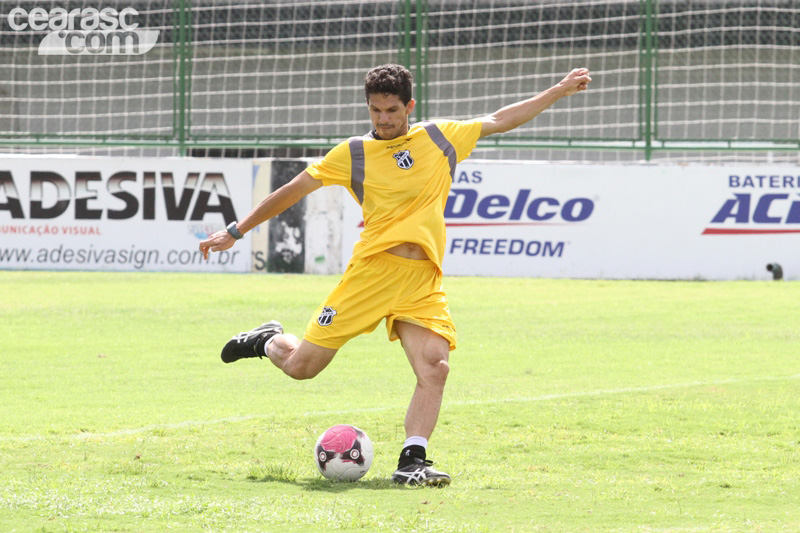 [08-01] Treino tático e finalizações - 24