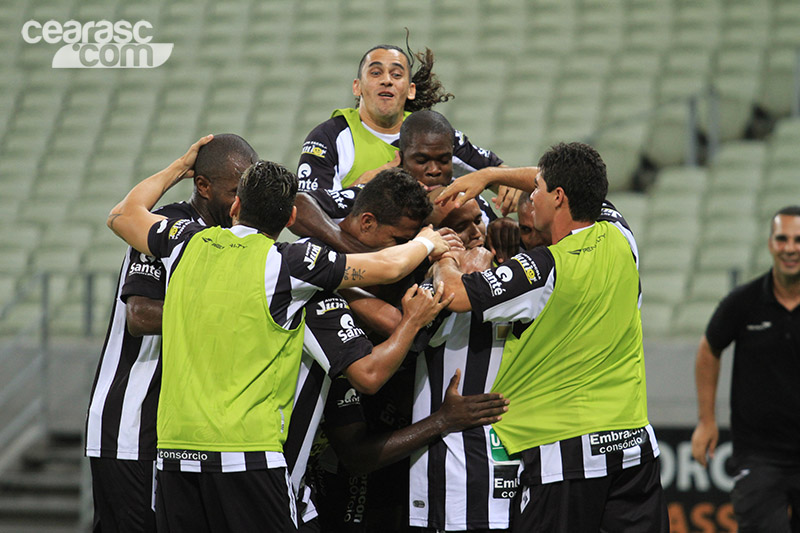 [12-03] Ceará 4 x 0 América-RN - 03 - 11