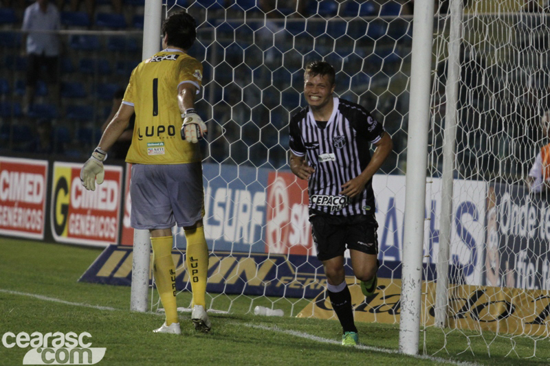 [09-06] Ceará 4 x 2 ABC - 03 - 4