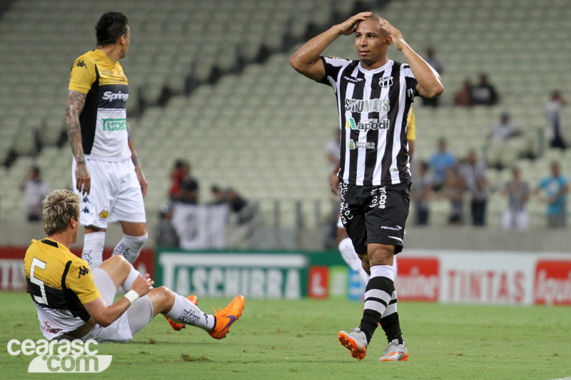 [11-07] Ceará 1 x 1 Criciúma - 15