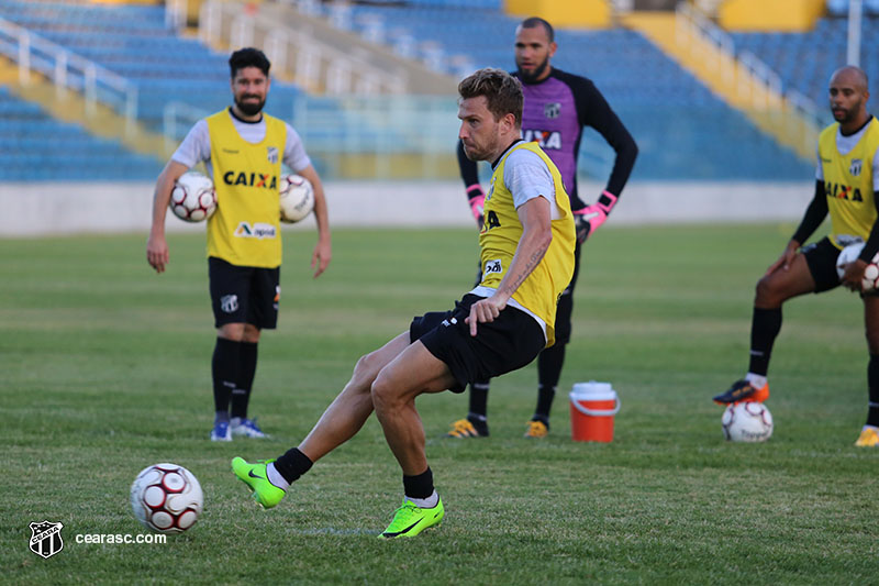 [23-08-2017] Treino Coletivo - Campo reduzido - 65