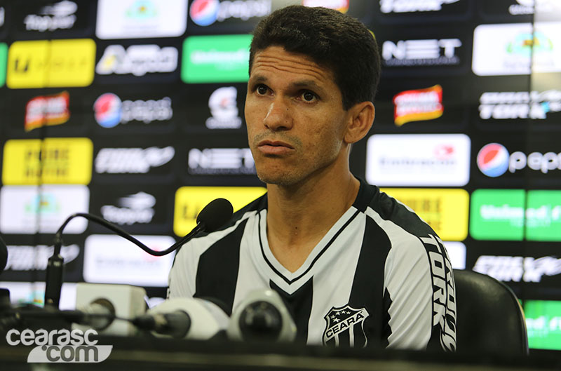 [02-01-2017] Entrevista Coletiva - Magno alves e Romário - 5