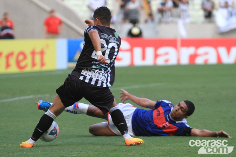 [12-10] Ceará 1 x 1 Paraná - 01 - 17