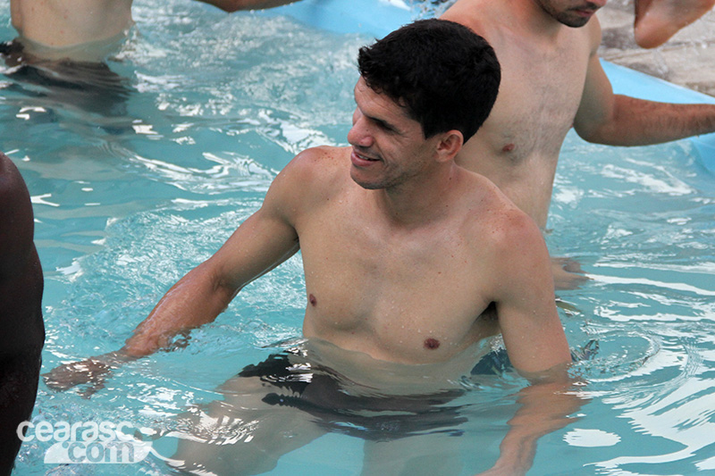 [26-06] Musculação + Treino Regenerativo na piscina - 6