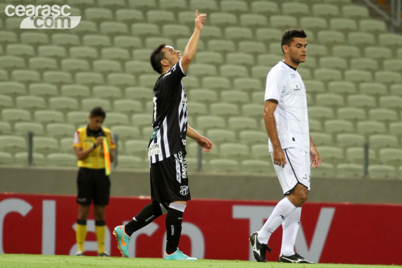 [10-04] Ceará 4 X 3 Ceilândia - 01 - 11