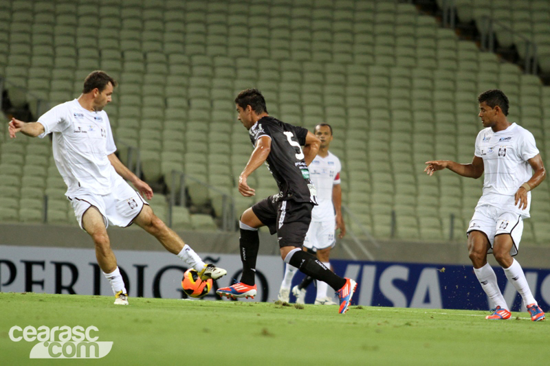 [10-04] Ceará 4 X 3 Ceilândia - 01 - 12