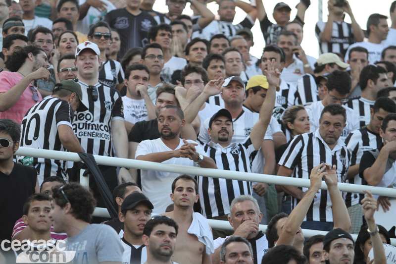 [13-05] Ceará 1 x 1 Fortaleza - TORCIDA - 14
