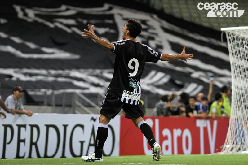 [10-04] Ceará 4 X 3 Ceilândia - 01 - 18