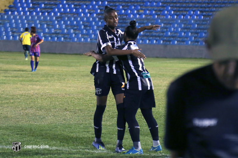[17-11-2018] Tiradentes 2 x 2 Ceará - Feminino 01 - 11