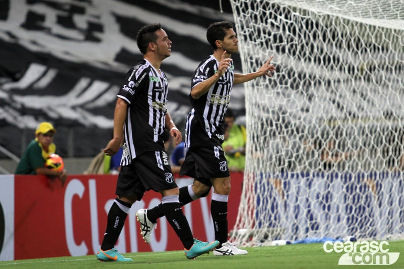 [10-04] Ceará 4 X 3 Ceilândia - 01 - 19