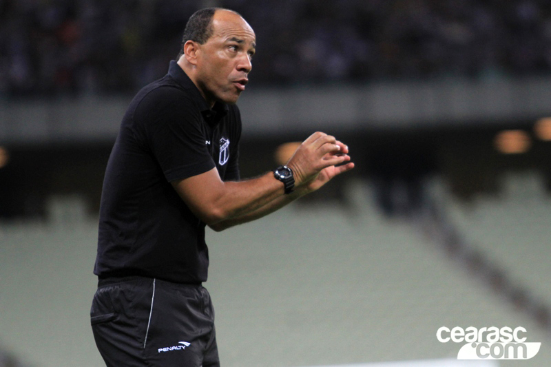 [12-10] Ceará 1 x 1 Paraná - 02 - 6