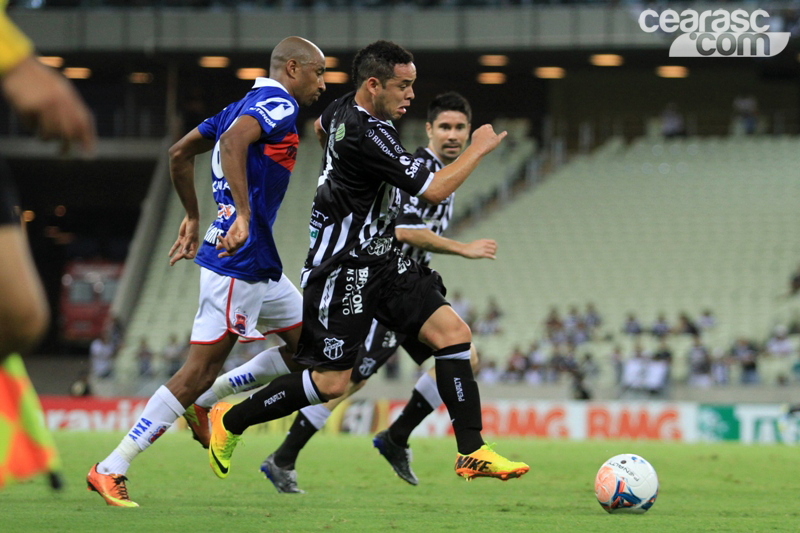 [12-10] Ceará 1 x 1 Paraná - 02 - 8