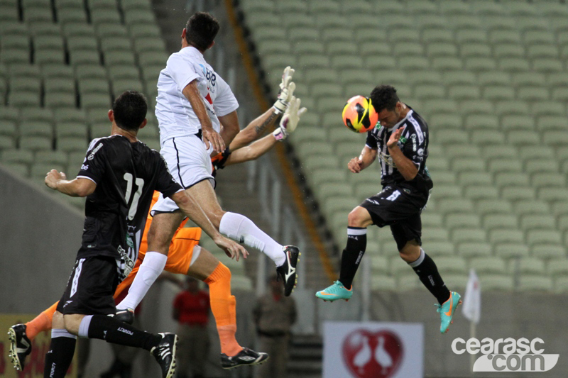 [10-04] Ceará 4 X 3 Ceilândia - 01 - 24