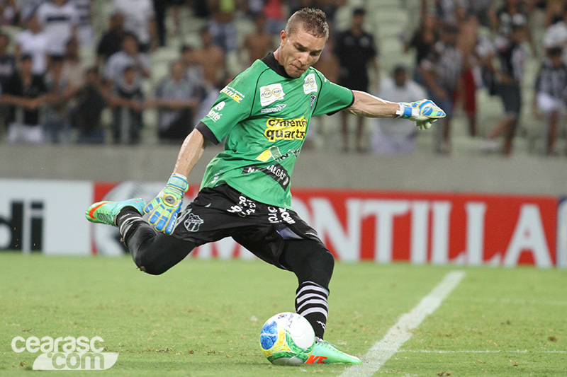 [23-04] Ceará 0 X 0 Fortaleza - 01 - 38