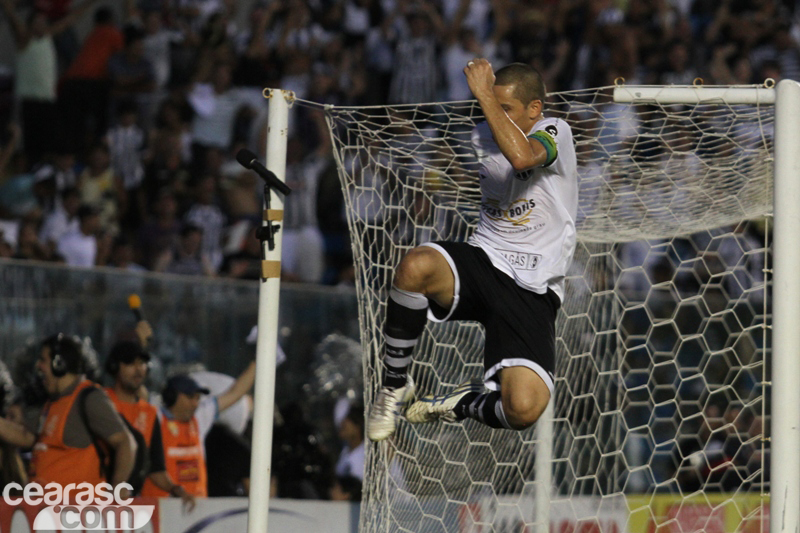 [13-05] Ceará x Fortaleza2 - 24