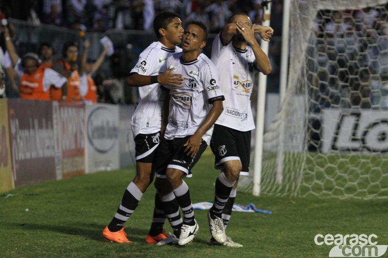 [13-05] Ceará x Fortaleza2 - 28