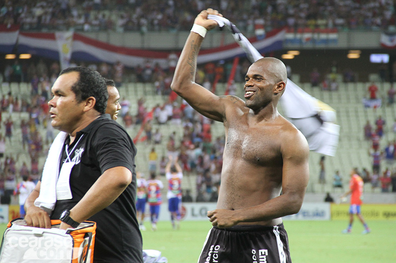 [23-04] Ceará 0 X 0 Fortaleza - 01 - 43