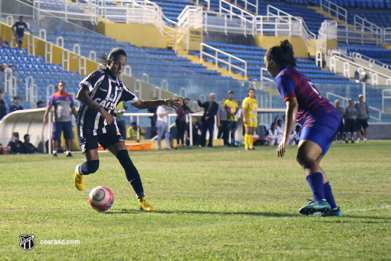 [17-11-2018] Tiradentes 2 x 2 Ceará - Feminino 01 - 28