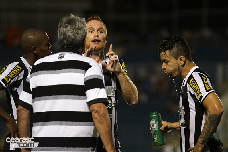 [15-07] Ceará 0 x 0 Tupi - 10