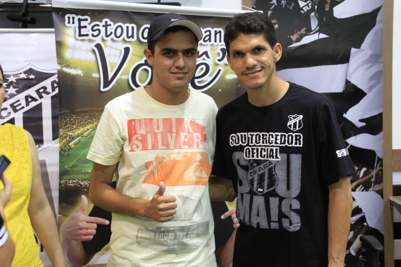 [19-12] Renovação de Contrato do Magno Alves - 23