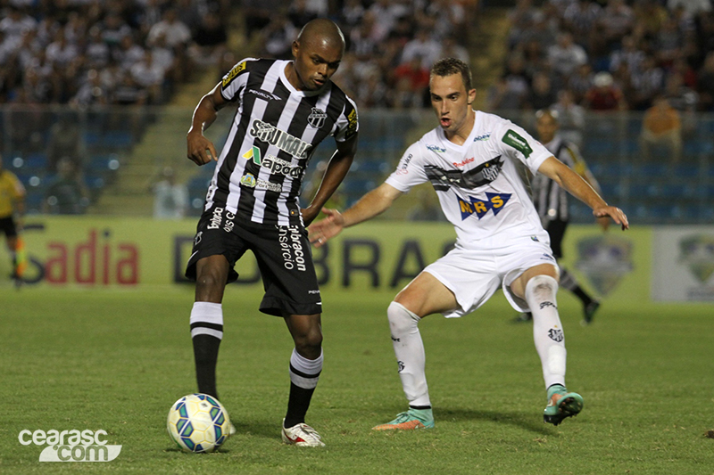 [15-07] Ceará 0 x 0 Tupi - 11