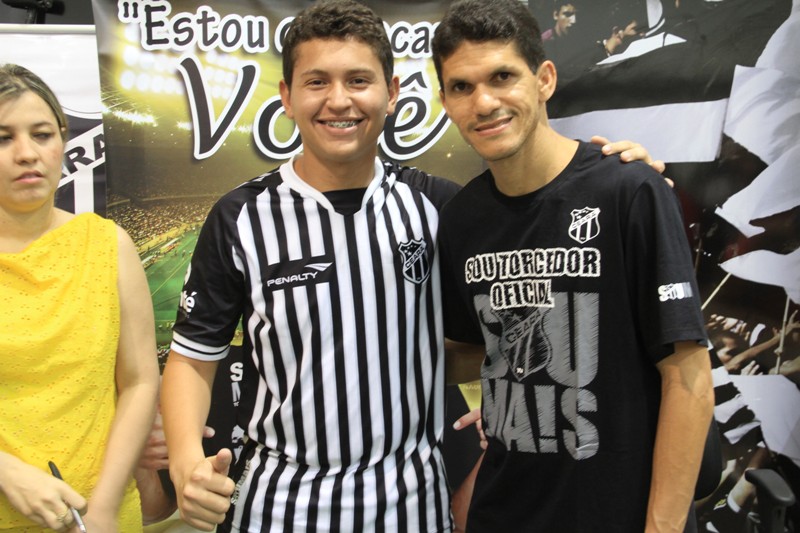 [19-12] Renovação de Contrato do Magno Alves - 24