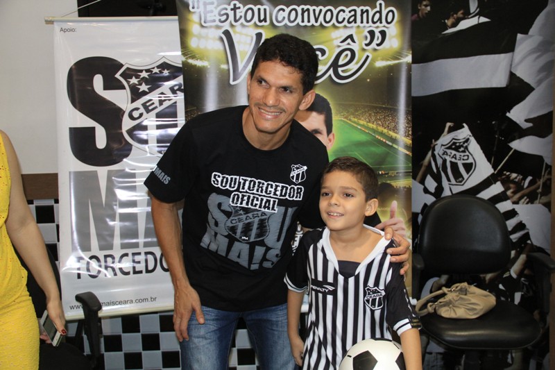 [19-12] Renovação de Contrato do Magno Alves - 29