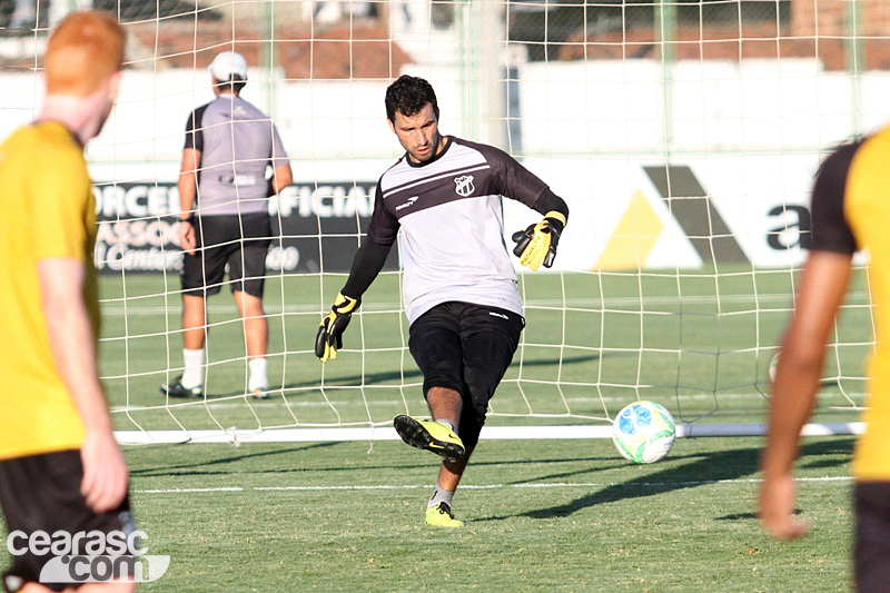 [24-11] Reapresentação geral - 12
