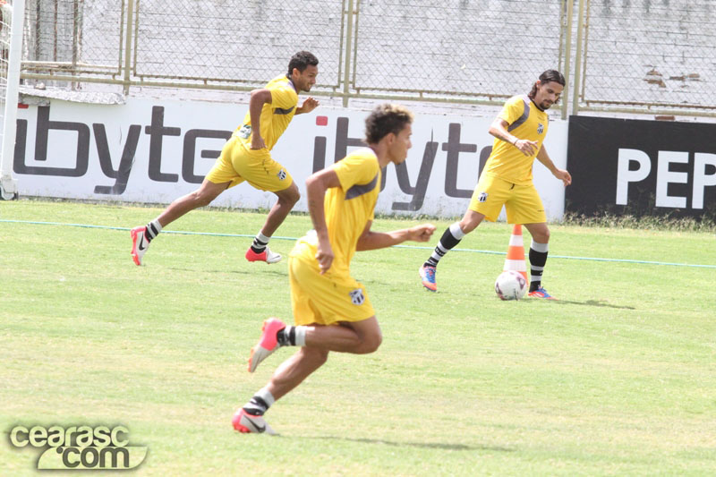 [11-10] Treino de finalizações - 4