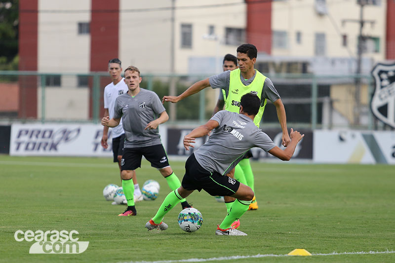 [03-01-2017] Treino Técnico + Tático - T - 4