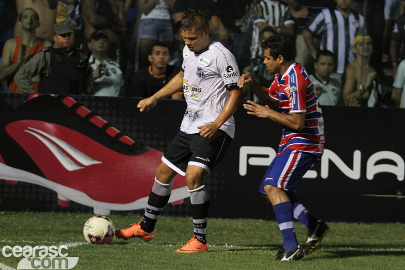 [13-05] Ceará x Fortaleza3 - 5