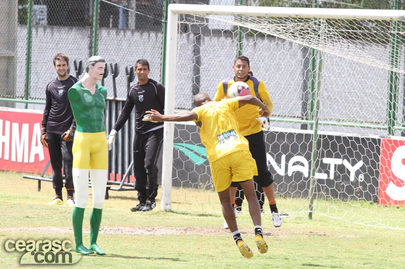 [11-10] Treino de finalizações - 11