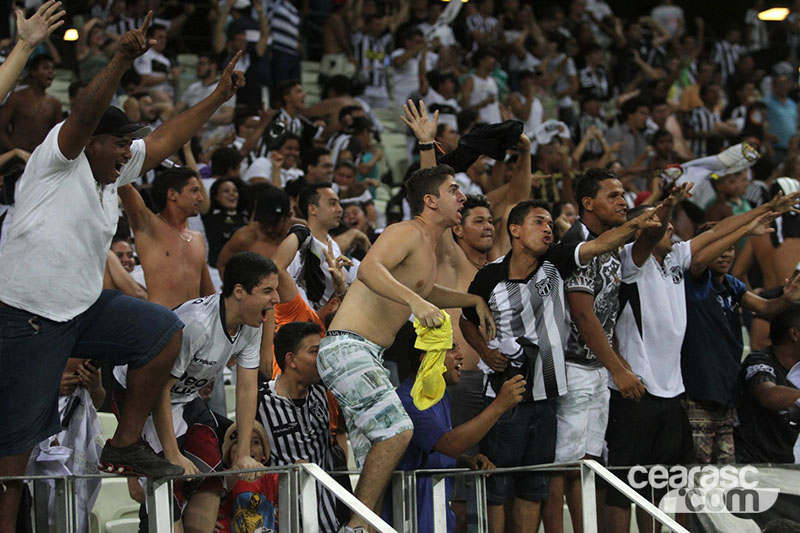[18-03] Fortaleza 1 x 2 Ceará - Torcida - 15