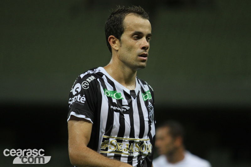 [10-04] Ceará 4 X 3 Ceilândia - 02 - 26