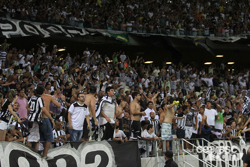 [18-03] Fortaleza 1 x 2 Ceará - Torcida - 24