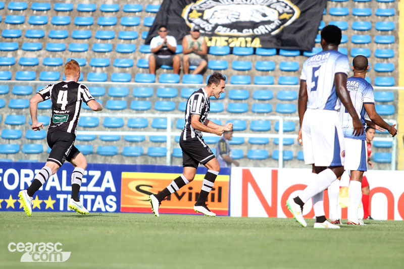 [06-02] Ceará 2 x 0 Tiradentes - 13