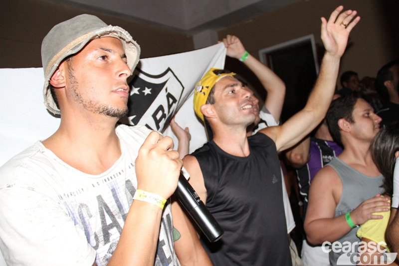 [13-05] Ceará 1 x 1 Fortaleza - Comemoração-02 - 24