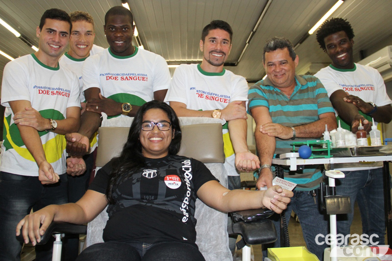 [01-07] Nossa Torcida É Pela Vida - Ação no Hemoce2 - 2