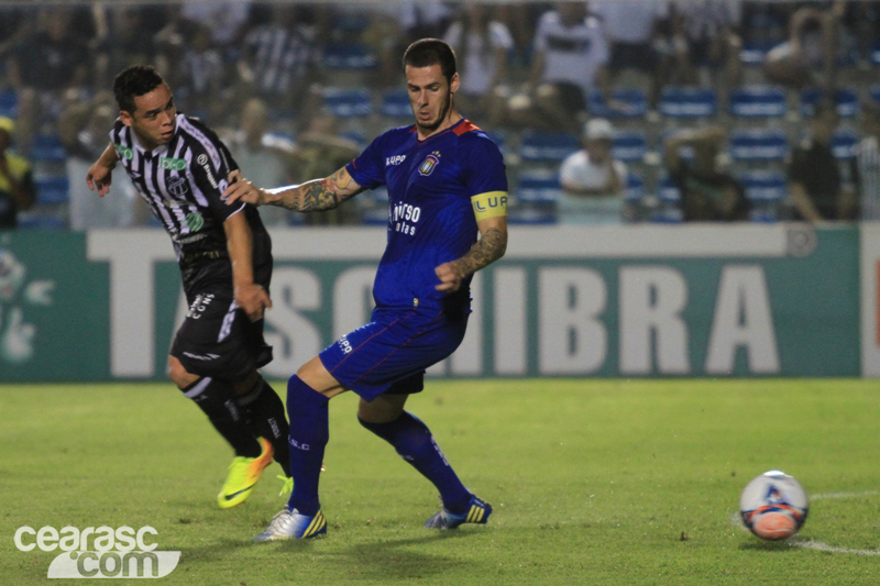 [07-09] Ceará 4 x 2 São Caetano - 01 - 23